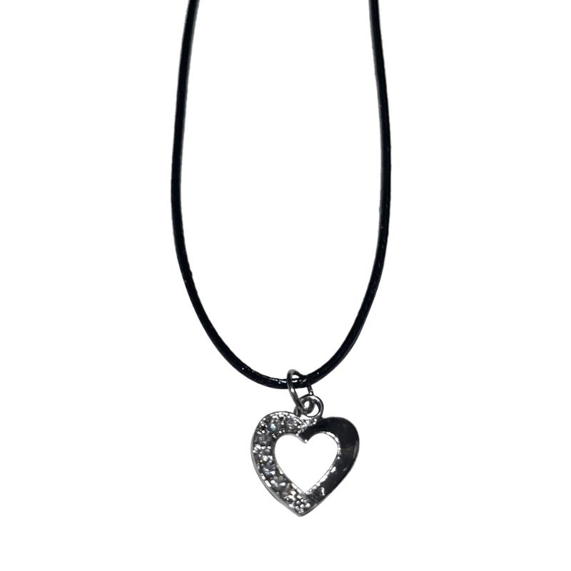 

Simple Chain Leathers Rope Necklace Butterfly Heart Pendant Necklace for Women s Party Wedding Jewelry Gifts Music Festival