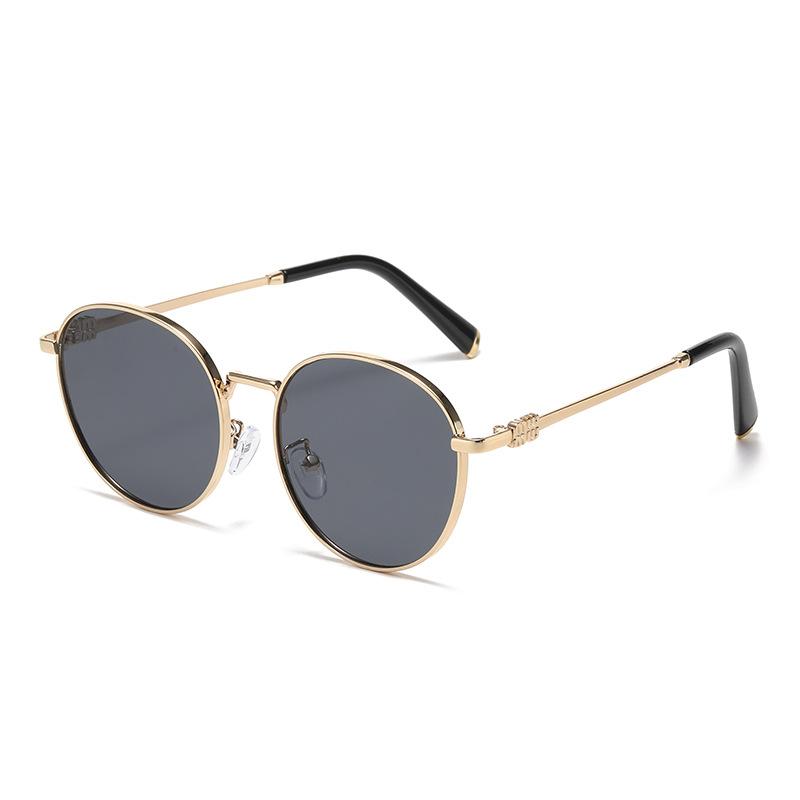 New Fashionable Round-Frame UV400 Sunglasses Premium UV-Protective Sunglasses for Men and Women Street Style Trends