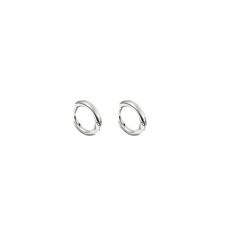 Sleek Hoop Earrings: Minimalist Design, Versatile Style for Women