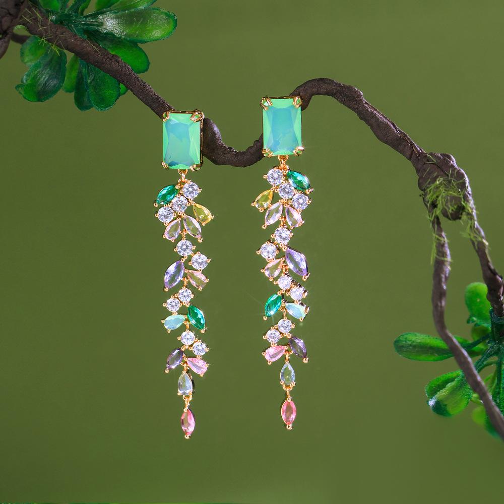 Needle Light Luxury Flash Diamond Wheat Ear Fringed Earrings French Court Style Atmosphere Zircon Long Leaf Ear Jewelry