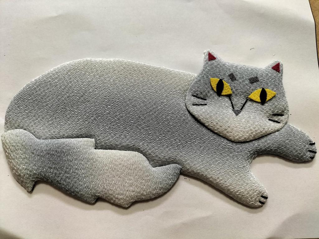 My Beloved Cat Chirimen Craft Fluffy Cat with a Single Flower Kit