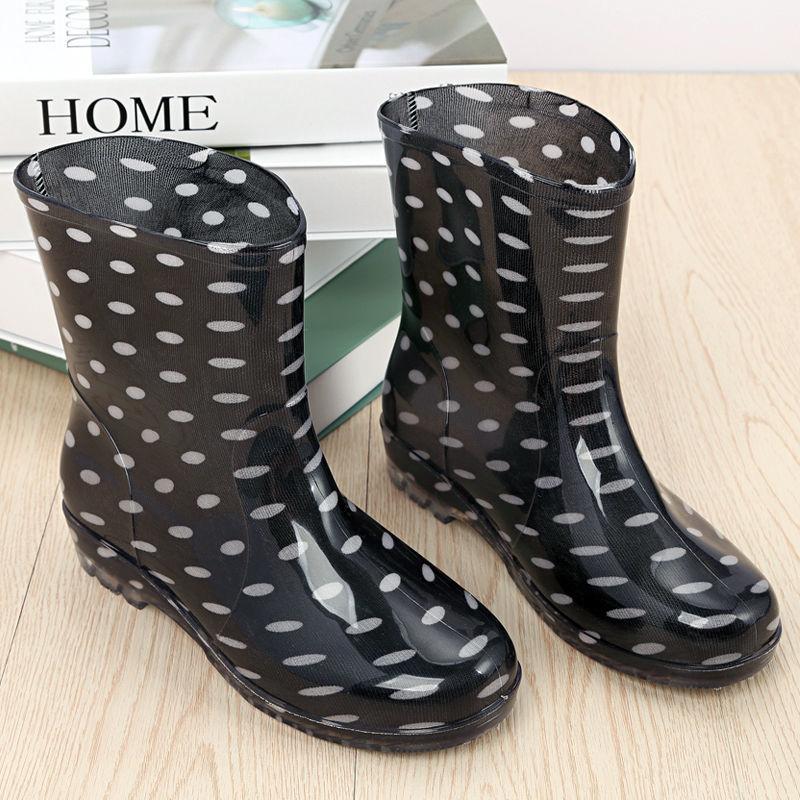 Rain Shoes Women's Fashion Outer Wear Non-slip Rain Boots Medium Tube Rubber Shoes New Overshoes Low-top Short Tube Anti-shoes