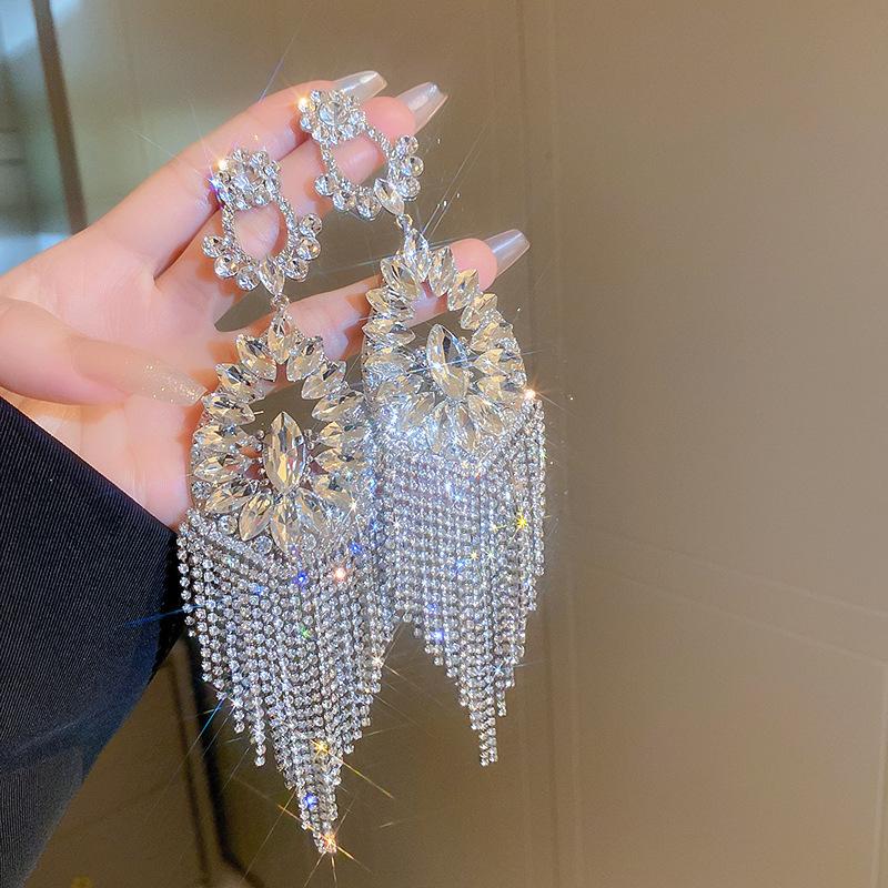 2025 Nowa Moda Długie Kolczyki z Frędzlami z Cyrkonii Kobiety Kolczyki Wiszące Statement Temperament Błyszczące Geometryczne Cyrkon Damskie