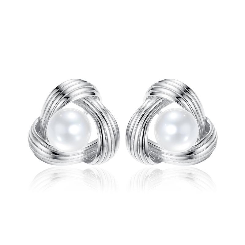 Shining Pearl Copper Alloy Earrings: Light Luxury, High-End Gold-Plated with Strong Color Retention