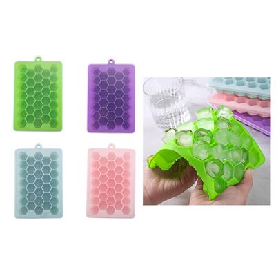 33 Grid Ices Cube Mold Ices Cube Tray with Lid Food Grade Silicone Ices Maker Mold for Whiskies Drinkers Bartenders