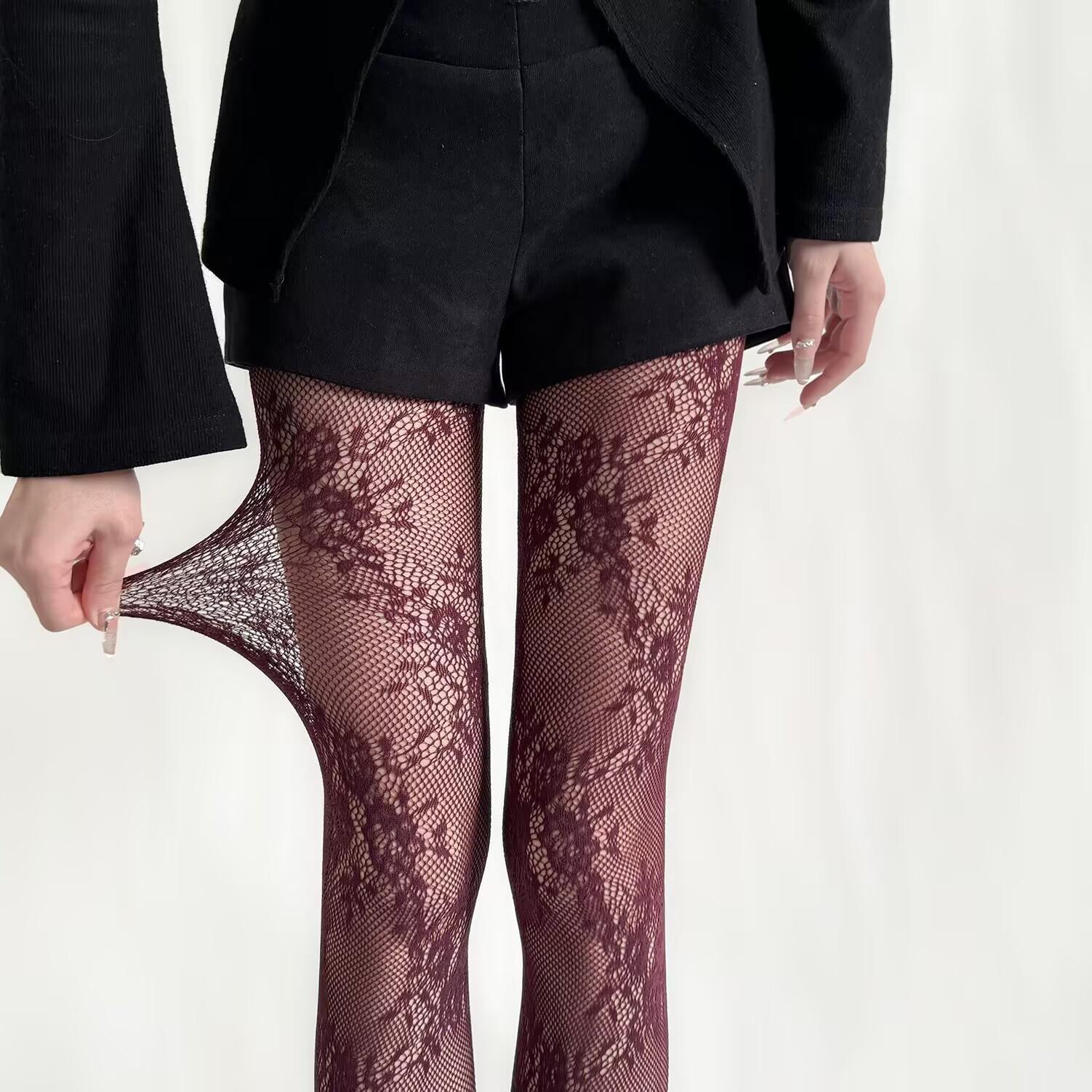 

Retro Hollowed Out Floral Lace Mesh Socks One Size винный