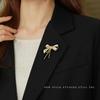 Rhinestone Bowknot Brooch Pins for Women Metal Alloy Elegant Bow Tie Suit Clothing Coat Jewelry Party Accessories Gifts