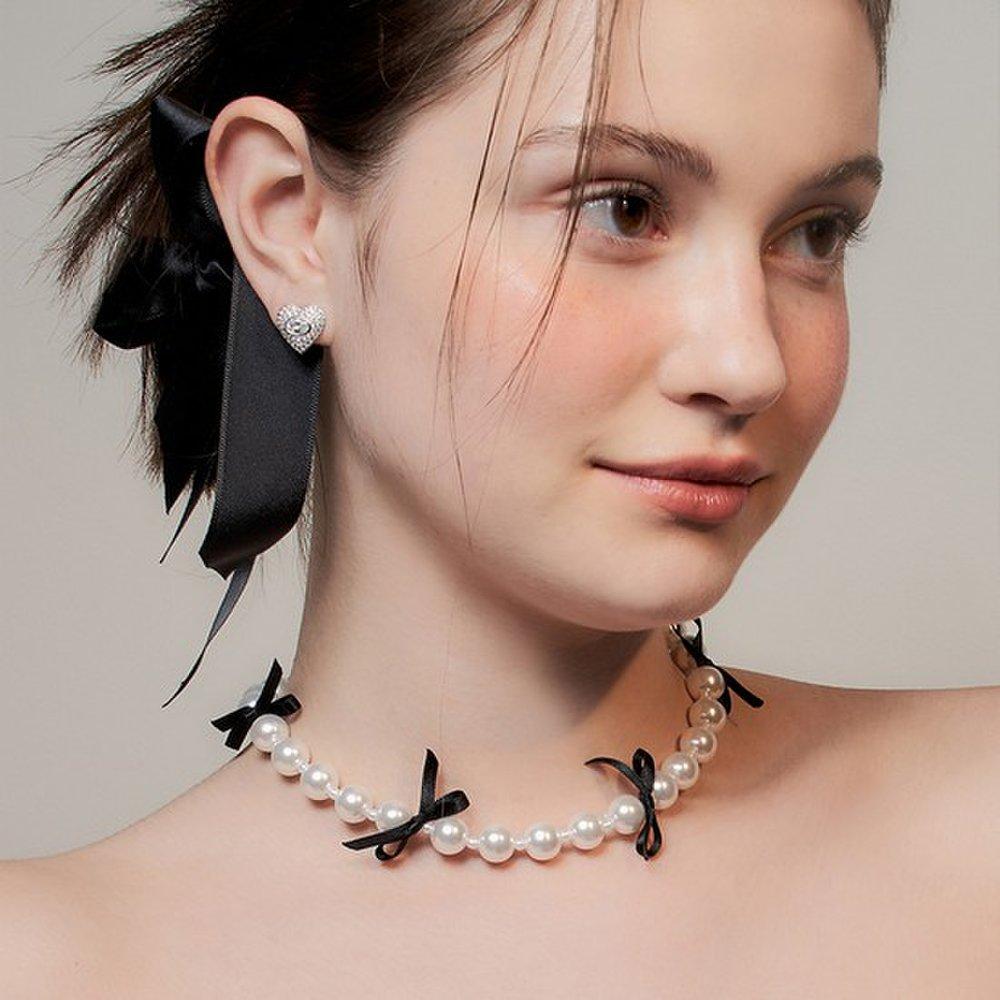 [Hei] Kitchie Ribbon Ball Necklace