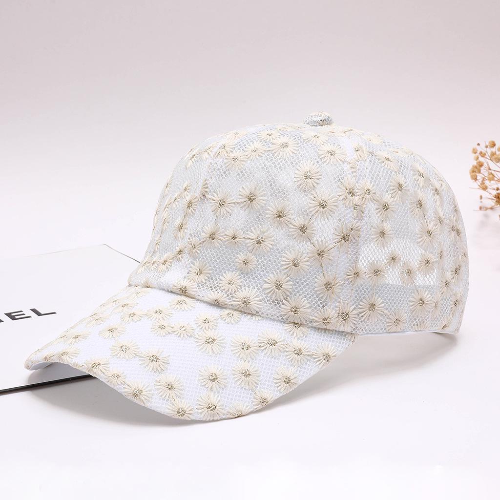 Versatile Lace Sequin Embroidered Baseball Cap with Hollow Duckbill for Street Fashion