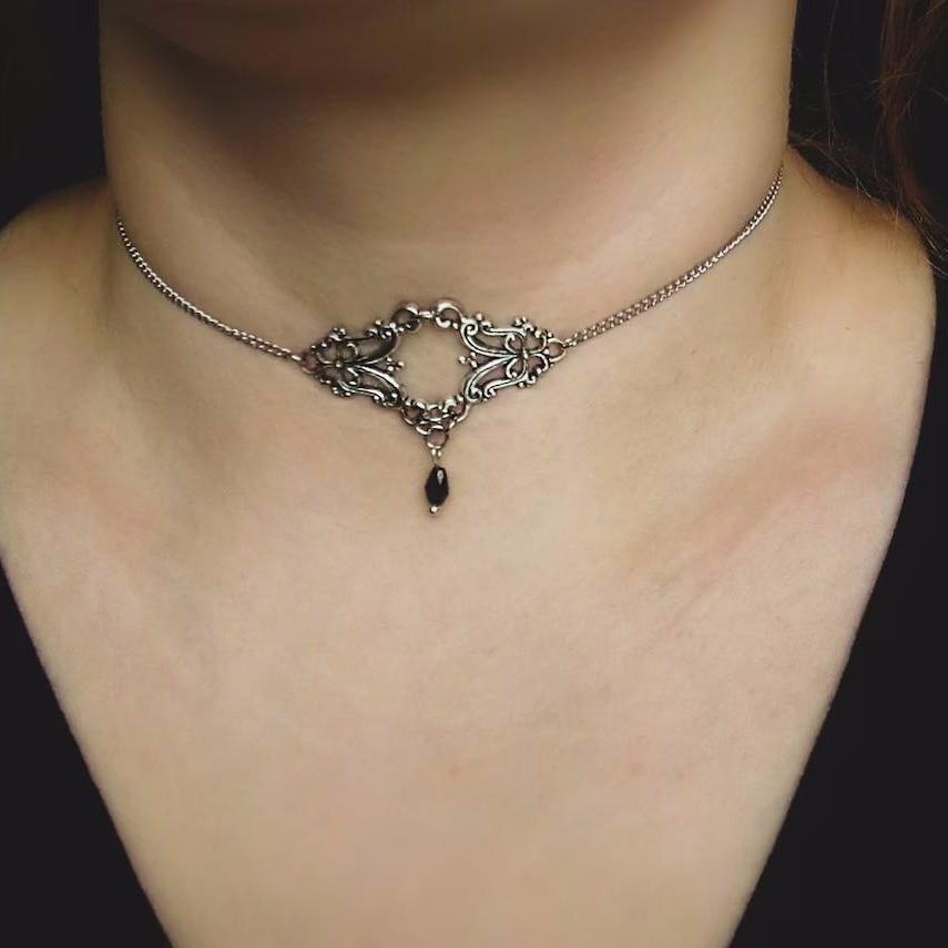 Vintage Animal Pendant Necklace With Black Glass Beads And Cross Chain For Women