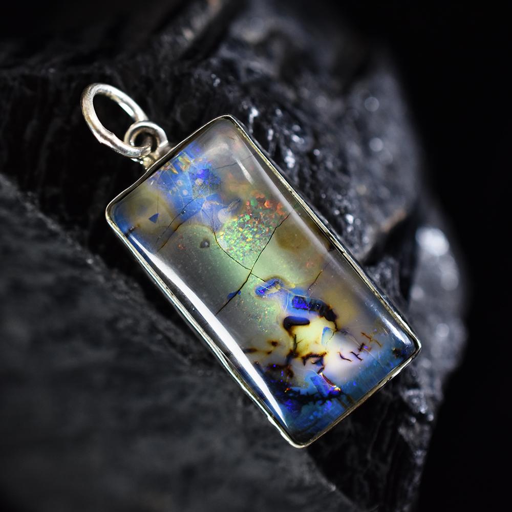 Rare Quality Natural Opal 28 Ct Emerald Pendant 925 Sterling Silver Certified
