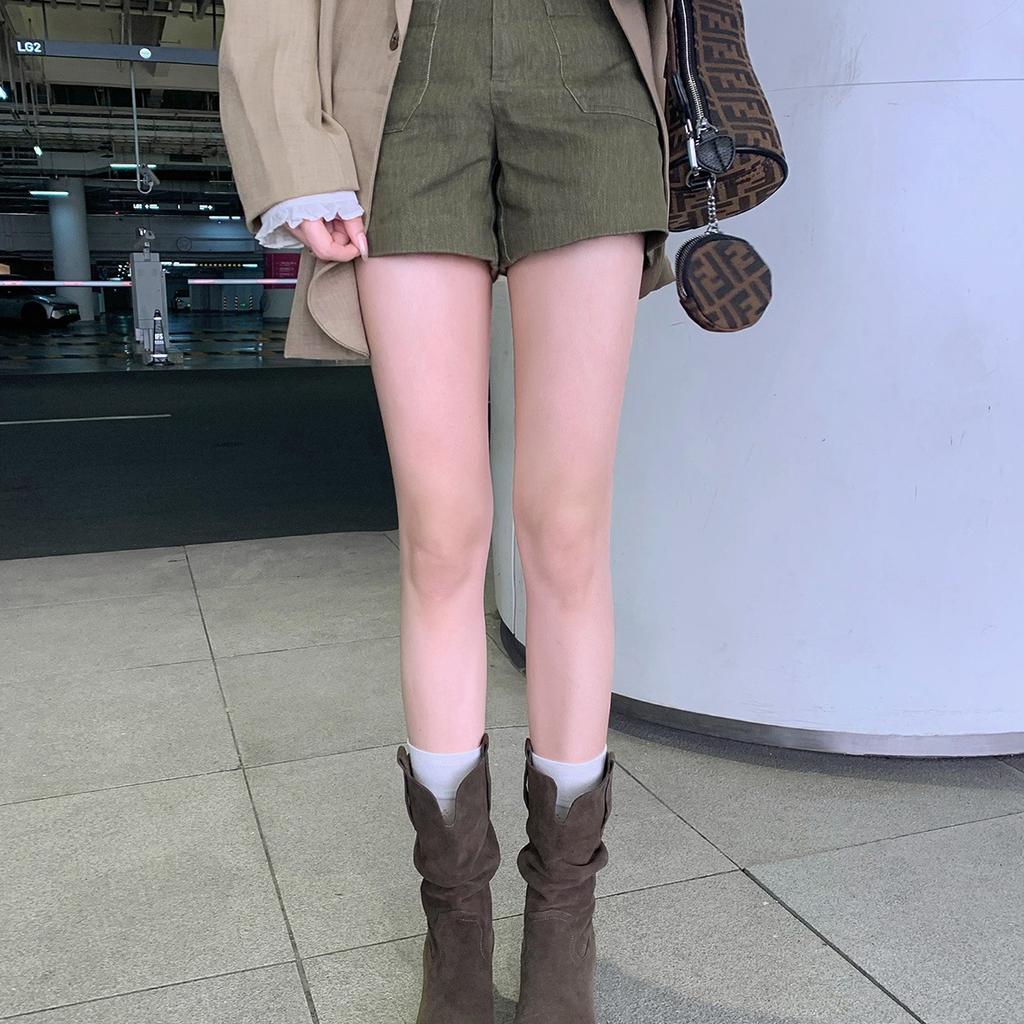 Height increase~ Round head V-mouth thick heel thick sole big tube circumference stack short boots women's 2025 new thin western cowboy boots