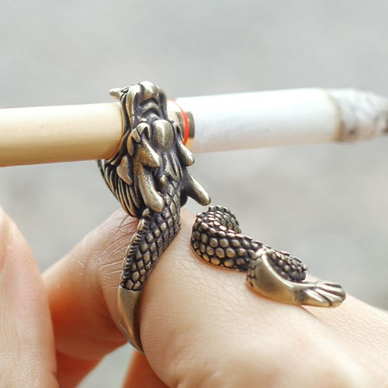 cigarette holder thing History of Cigarette Holders - Buy Costume Flapper Cigarette Holders –  PopCultureSpot.com