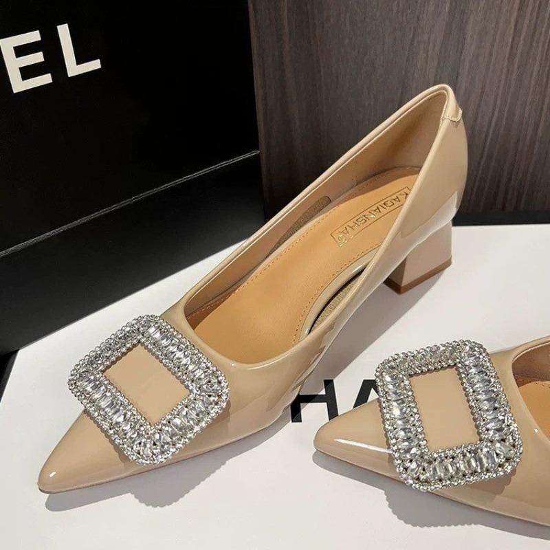 

Новый Стиль Роскошная Женская Мода Металл Кристалл Сращивание Женские Туфли Лодочки Котенок Толстый Каблук Элегантные Вечерние Женские Туфли Zapatos De Mujer 40 телесный