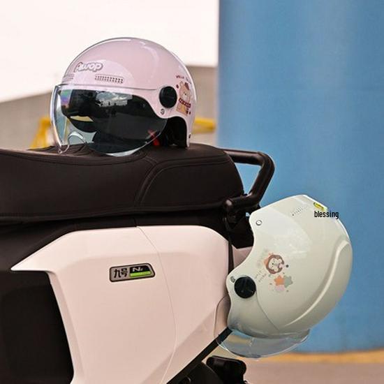 Unisex Lightweight Cute Electric Battery Car Safety Helmet