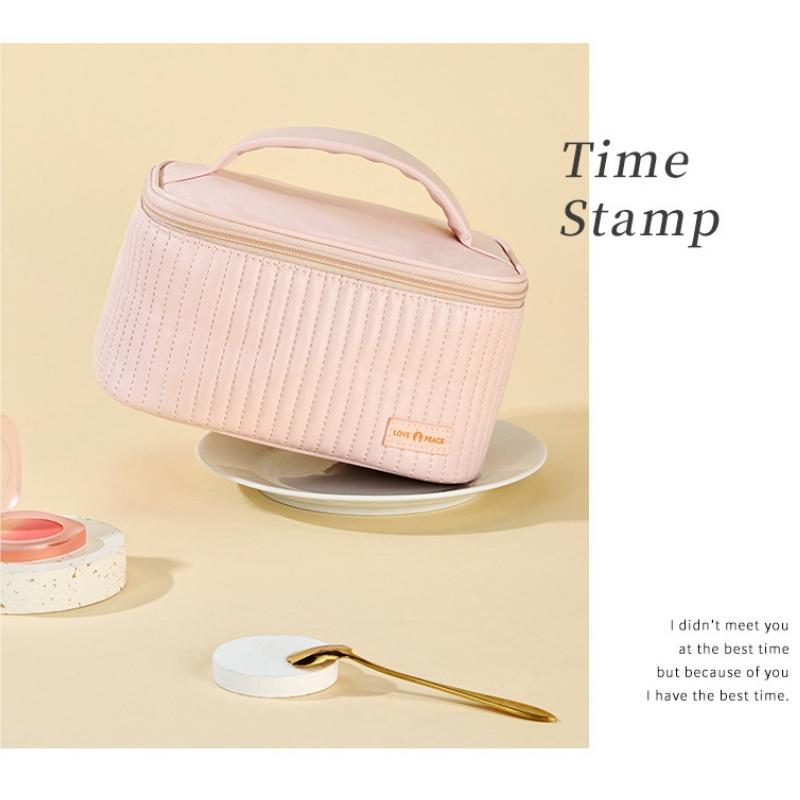 Advanced Sense Cream Cake Cosmetic Bags for Female Hand Carrying Travel Makeup Storage Bag Portable PU Wash Toiletries Bag