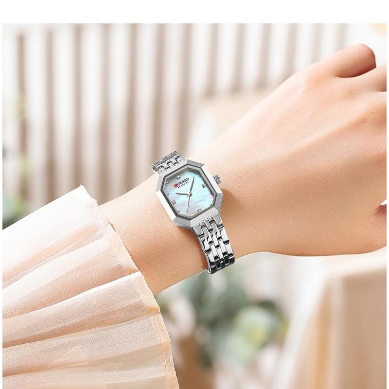 CURREN Luxurious Elegant Women's Watches Classic Rectangular Dial with Rhinestones Stainless Steel Waterproof