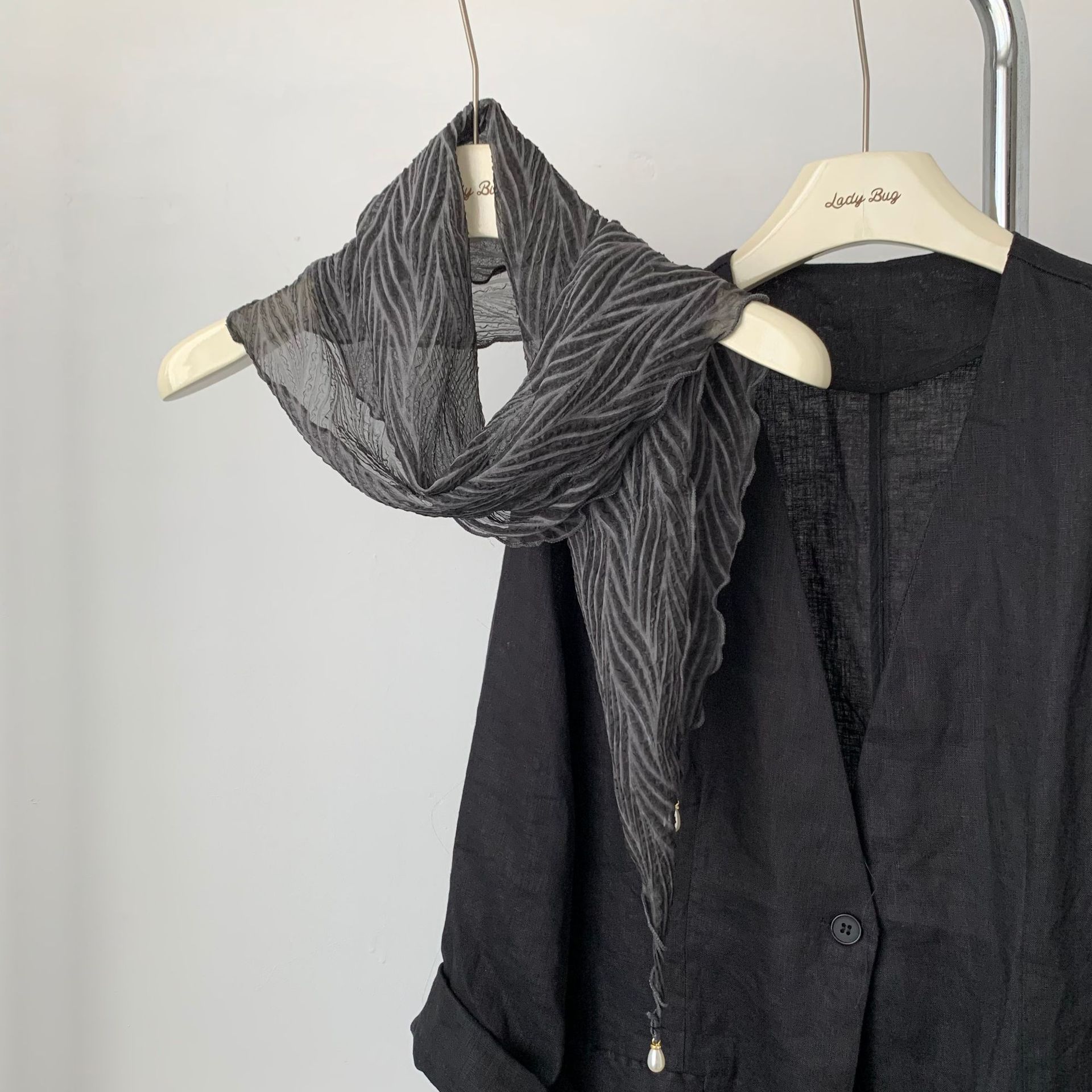 Eye Suction Machine~ French Leaf Pattern Triangle Scarf Spring And Summer Light Tulle Gentle Foreign Style Headscarf Headband Small Silk Scarf 30-118