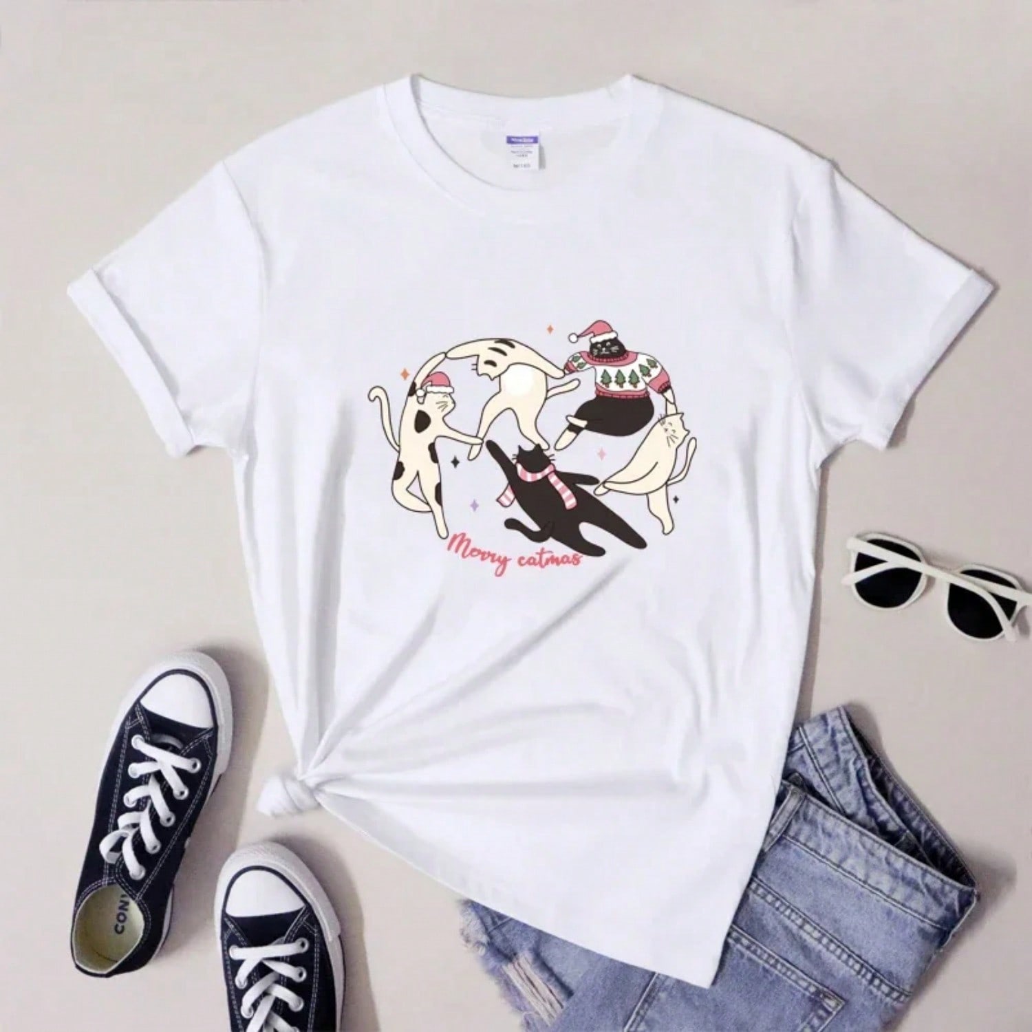 Merry Catmas T-Shirt Funny Dancing Cats Tee Shirt Cute Cat Mom Christmas Winter Holiday Party Gift Tshirt S разноцветный