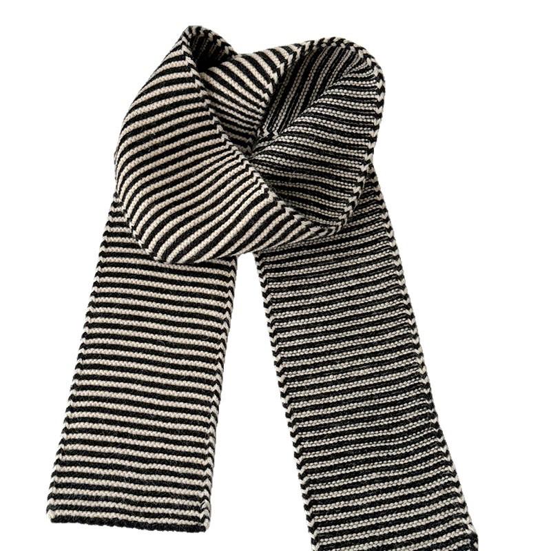 Classic Black and White Color Item Japanese Female Protagonist Versatile Striped Knitted Scarf Couple Parent and Child  Fashionable Warm Scarf