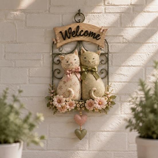 Vintage Style Hanging Ornament Floral Cat Couple Welcome Sign, Wooden Wall Ornament, Pastoral Indoor Outdoor Decoration Art Plaque for Living