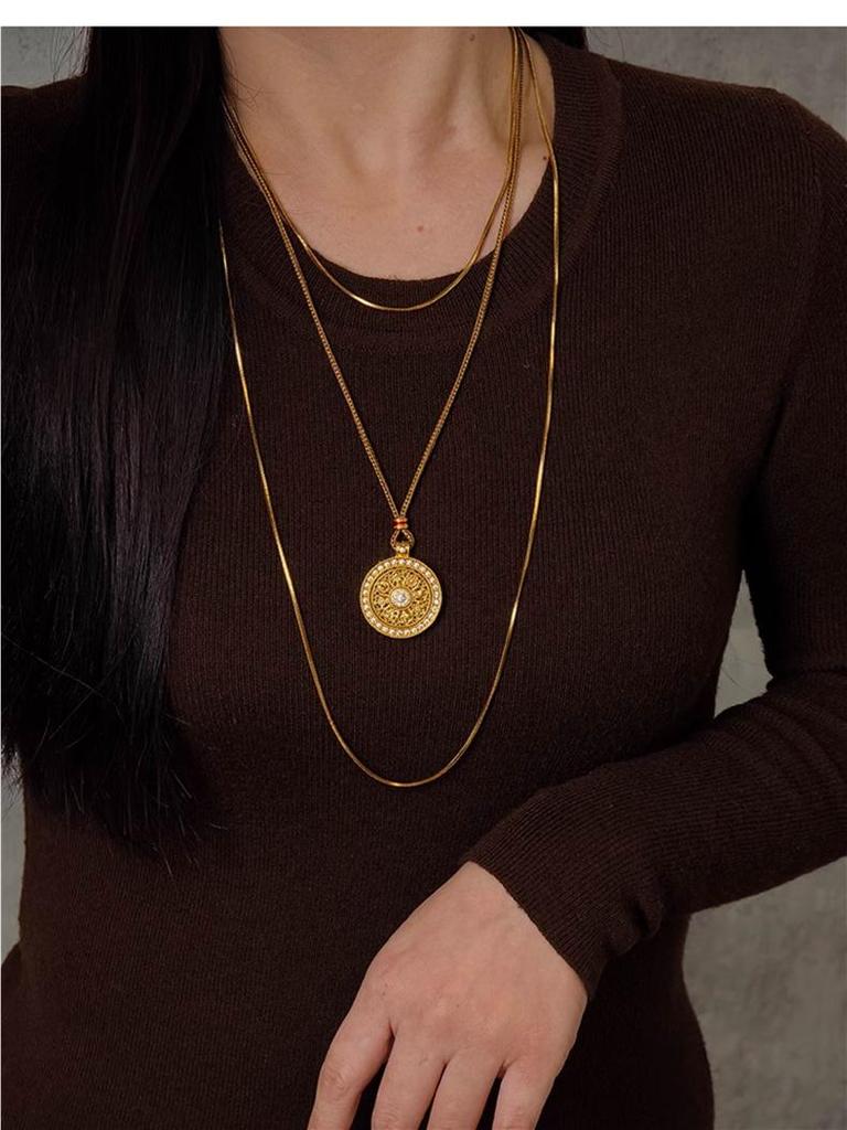 2025 Women's Ancient Gold Eight Treasures Compass Necklace with Braided Rope Chain