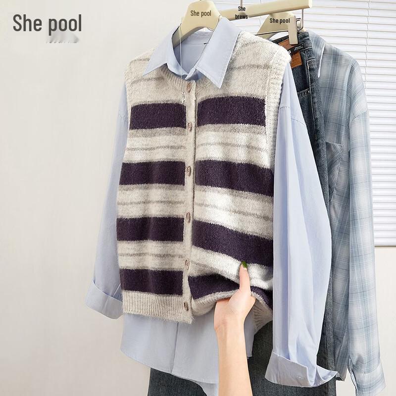 Женский вязаный жилет в полоску из шерсти мериноса One Size