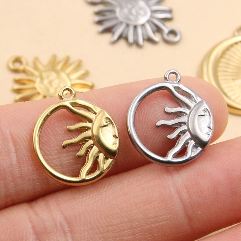 4 Styles Stainless Steel Sun Pendant Connector - Creative Vacuum Plated Handmade Ornament