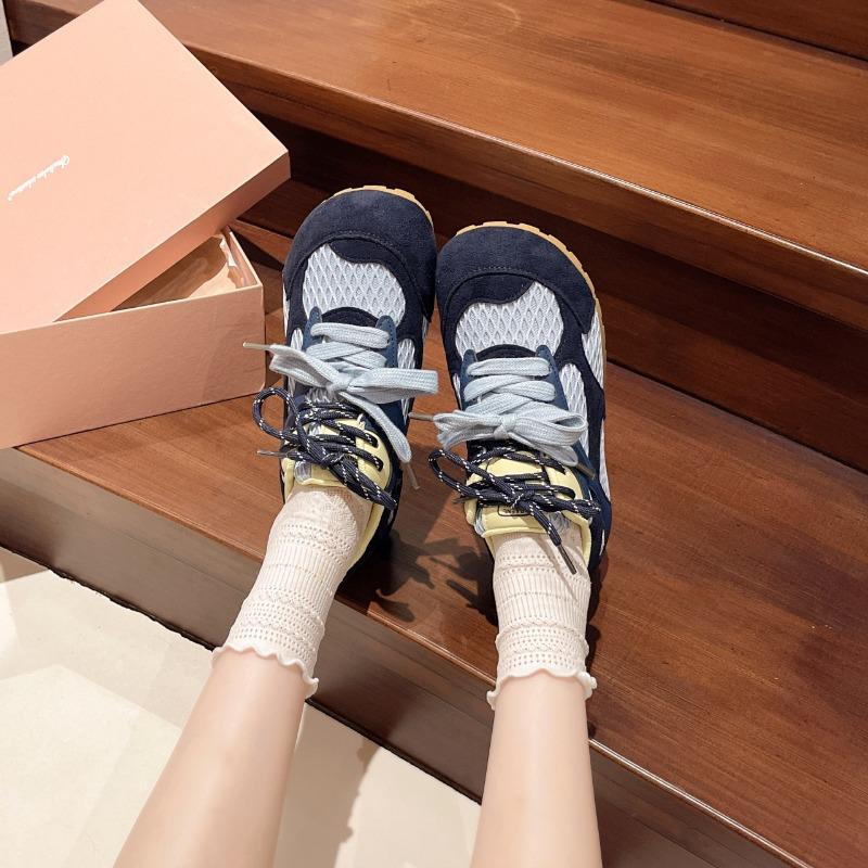 Fashion 2025 NEW Retro Simple, fashionable and versatile Shoes Breathable Mesh Sporty Casual Shoes Summer Versatile  Rubber Bottom