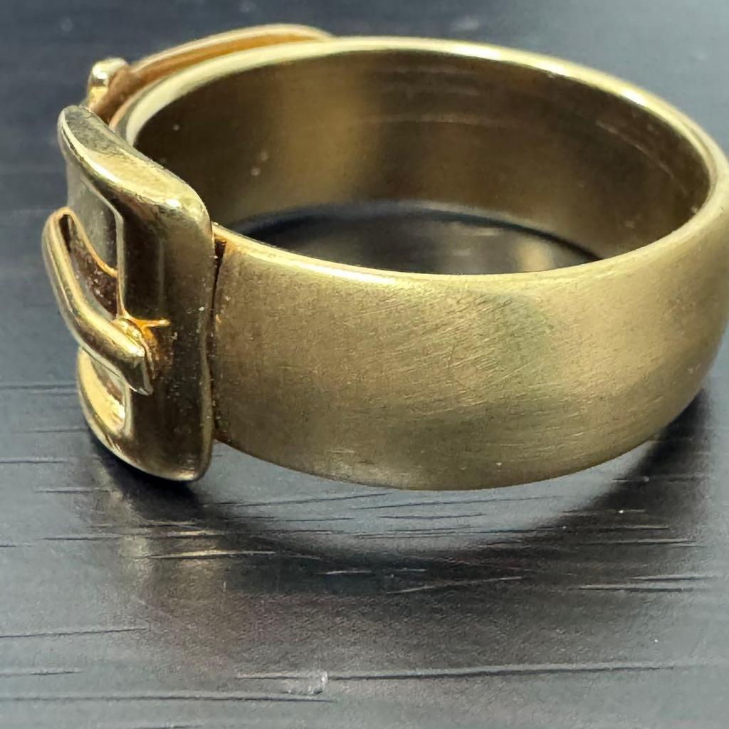 Used Gucci scarf clip