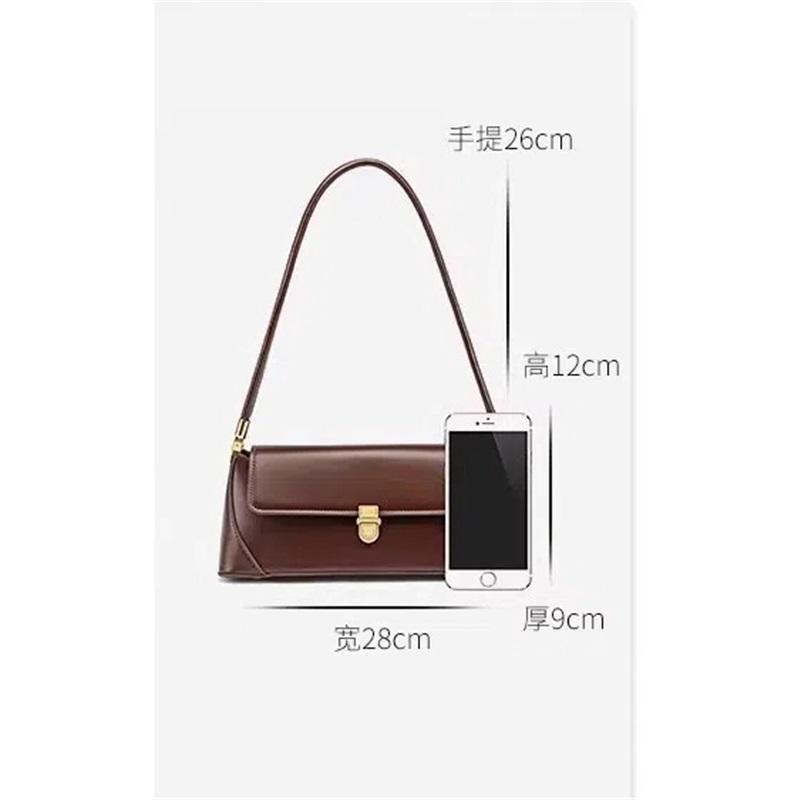High-end Bag, Western Style Texture, Fashion Retro Baguette Underarm Bag, All-match One-shoulder Messenger Bag Trend