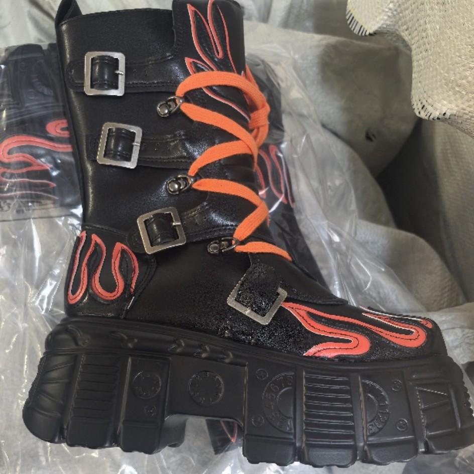 Punk Rock Boots Women Gothic Platform Motorcycle Ankle Boots with Metal Buckles and Flame Design Mid Calf Streetwear Footwear