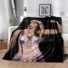 Taylor Swift Live Performance Flanelldecke - Weich und geeignet für Sofas, Betten, Büros, Reisen, alle Jahreszeiten, tolles Geschenk für Feiertage und Geburtstage.