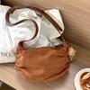 Women's Faux Suede Hobo Bags Designer Luxury Bags and Bags New Fashionable Simple Zipper Pleated Shoulder Crossbody