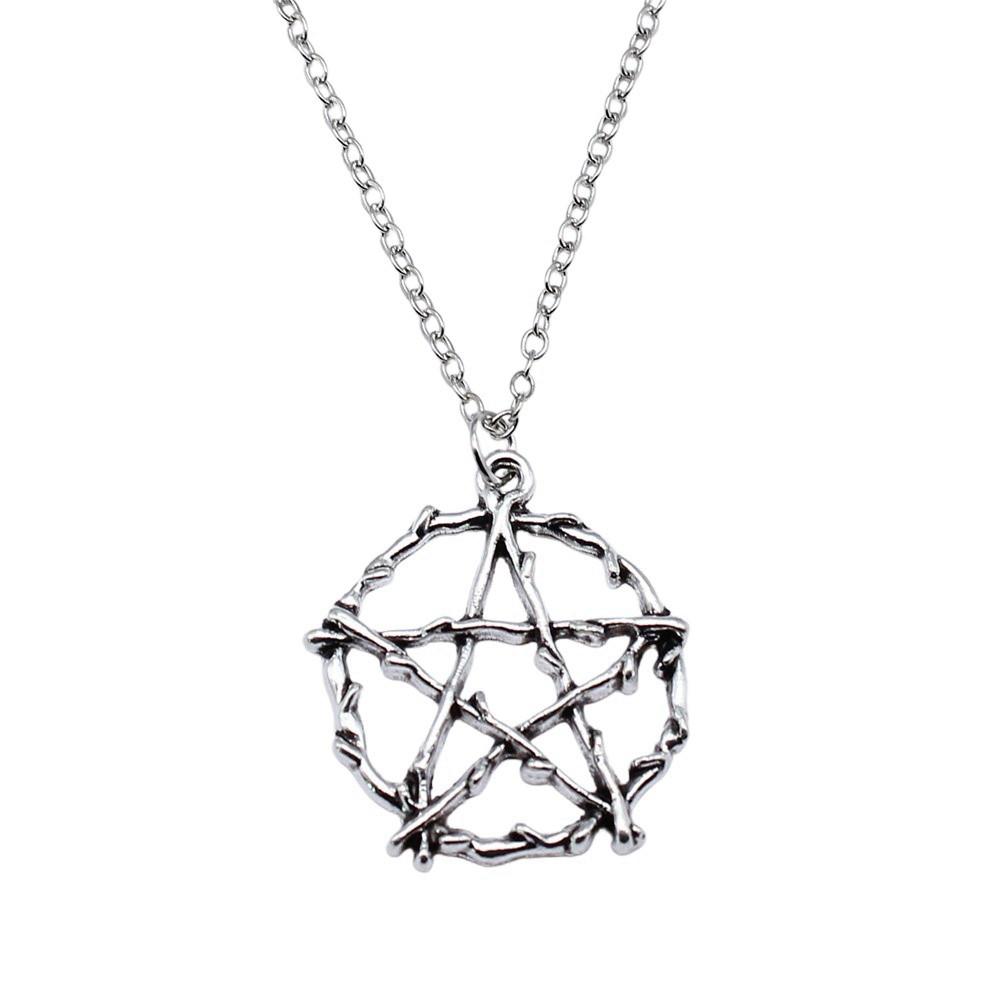 Hollow Charm Star Necklace Minimalist Geometric Pendant Celestial Aesthetic Jewelry 43cm Chain