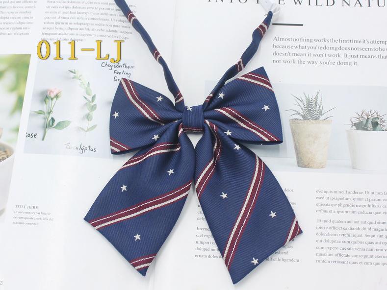 Plaid Flower Collar Bow Tie - Korean Fashion Harajuku Style for Women & Students.
