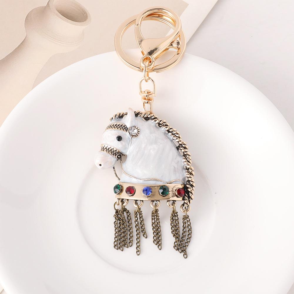 2026 New Horse Keychain Sparkling Crystal Metal Animal Pony Handbag Pendant Decoration Car Key Ring New Year Souvenir Gift