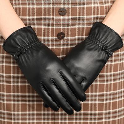 Leather Gloves  In Winter With Fleece And Thickening To Keep Warm,Driving And Cycling, The First Layer Of Sheepskin Gloves Are Windproof And Coldproof