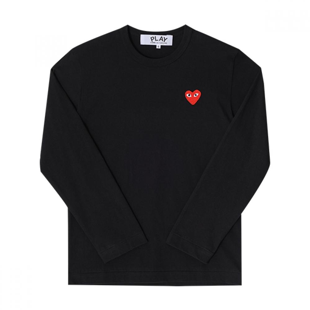 

Comme Des Gar Ons Play Men Long Sleeve T shirT Red hearT Wappen Ax T118 051 1 P1T118 1 (XL)