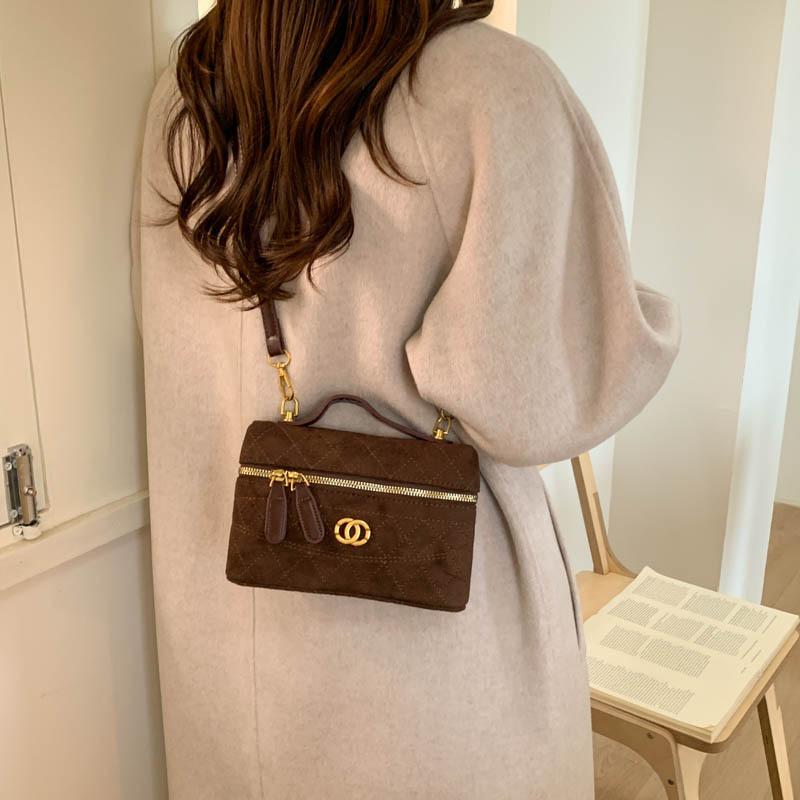Rhombus Chain Bag Korean High-end Versatile Bucket Bag Autumn and Winter 2025 New Niche One-shoulder Messenger Bag Women