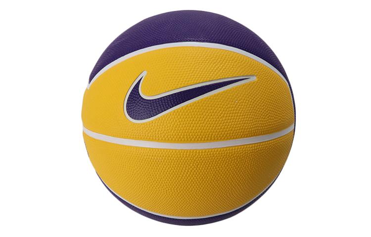 

Nike Basketball BB0627-728