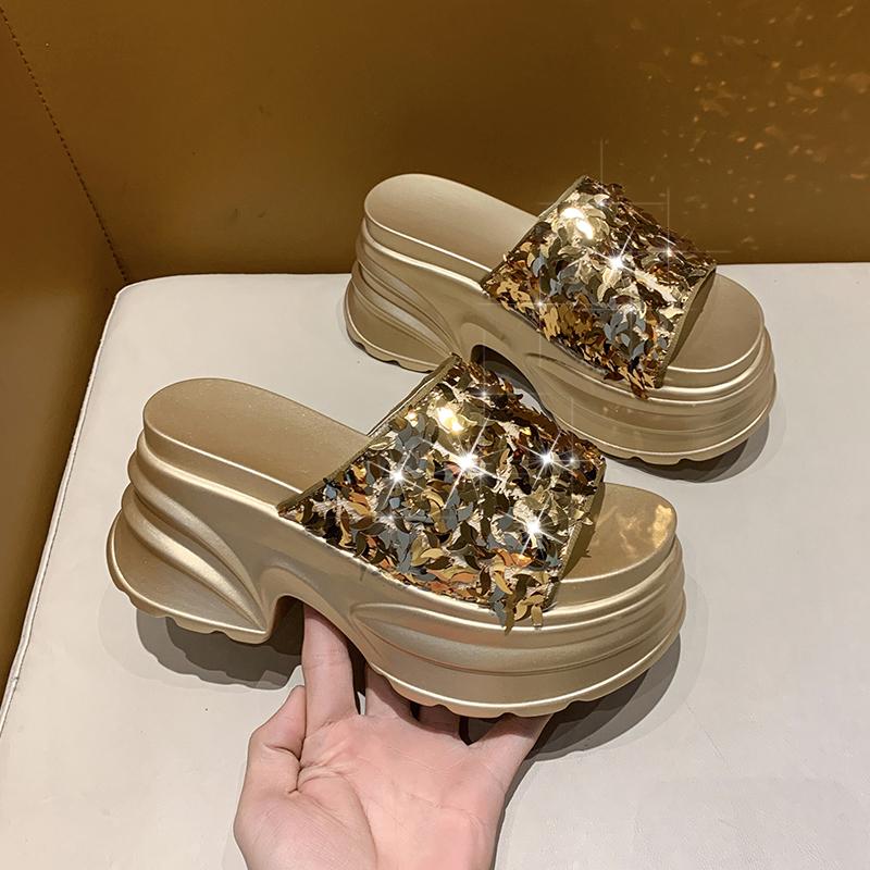 Fashion High Platform Slippers Women Summer Fashion 2025 New Increase Blingbling Leather Sandals Flip-flops 8CM Heels Beach Shoes