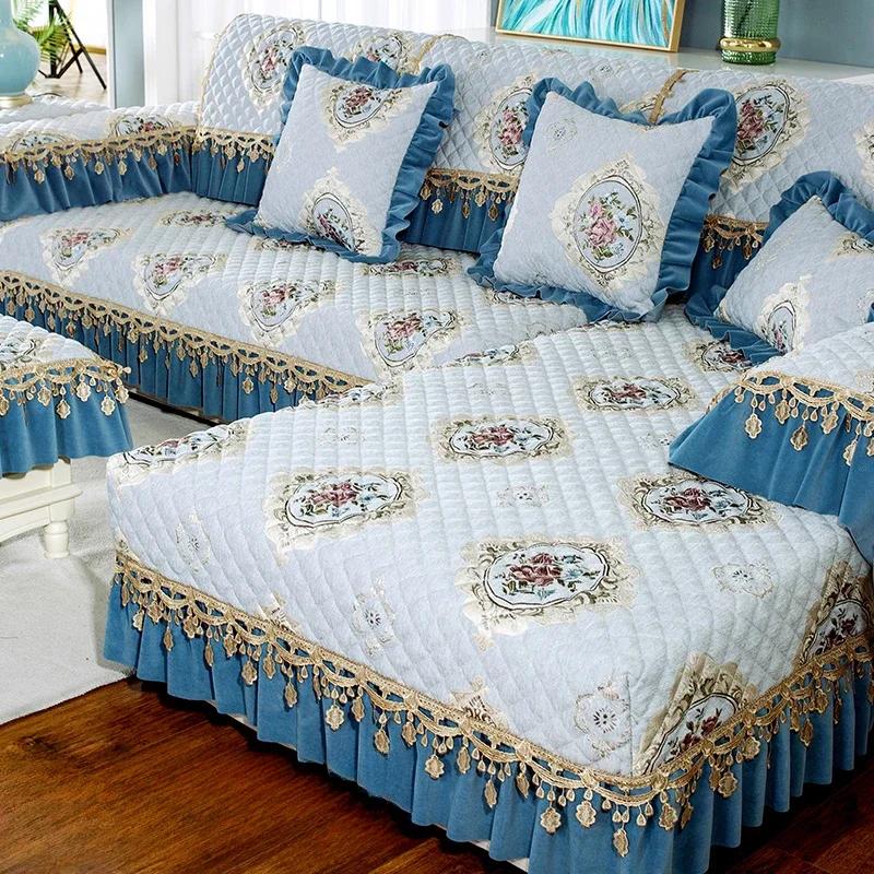 Tapete de sofá de chenille de luxo estilo europeu, tecido com flores grandes, almofada de assento antiderrapante, capa de sofá de madeira maciça de inverno com cobertura total