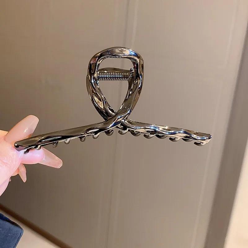 New  Simple Cross Women Claw Clips Metal Gold Silver Large Medium Shark Crab Clamps Hairgrip for Thick Thin Hair Accessories