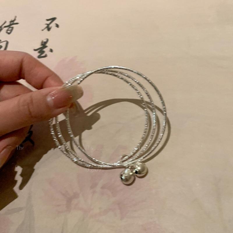 Multi-ring Bell Pendant Bracelet - Simple, Cool, Trendy, Unique, Versatile, Elegant and High-end Accessory.