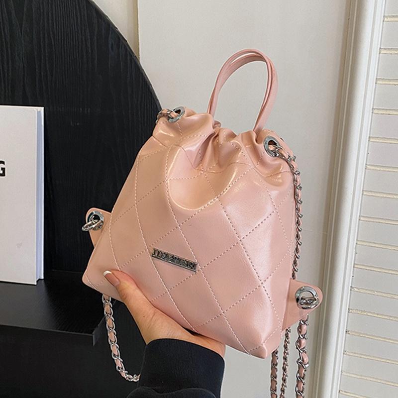 

IELGY Рюкзак женский небольшой аромат ромбическая цепочка мягкая кожа разнообразные методы спины нишевый дизайн модный рюкзак тренд розовый