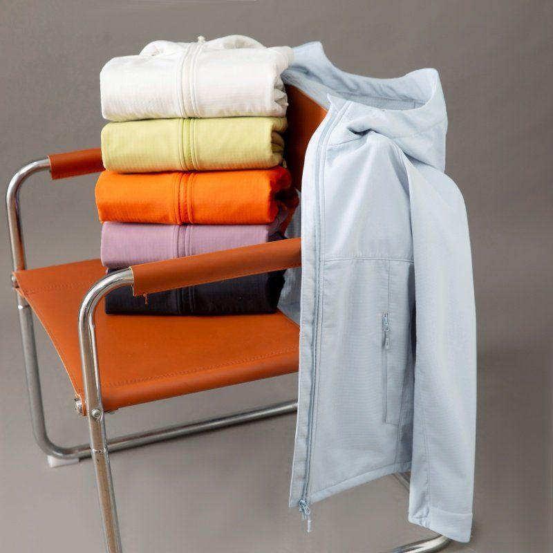 Original Foreign Trade Outdoor Autumn and Winter Hooded Fleece-Lined Softshell Jacket for Men and Women, Couple Style, Windproof and Waterproof