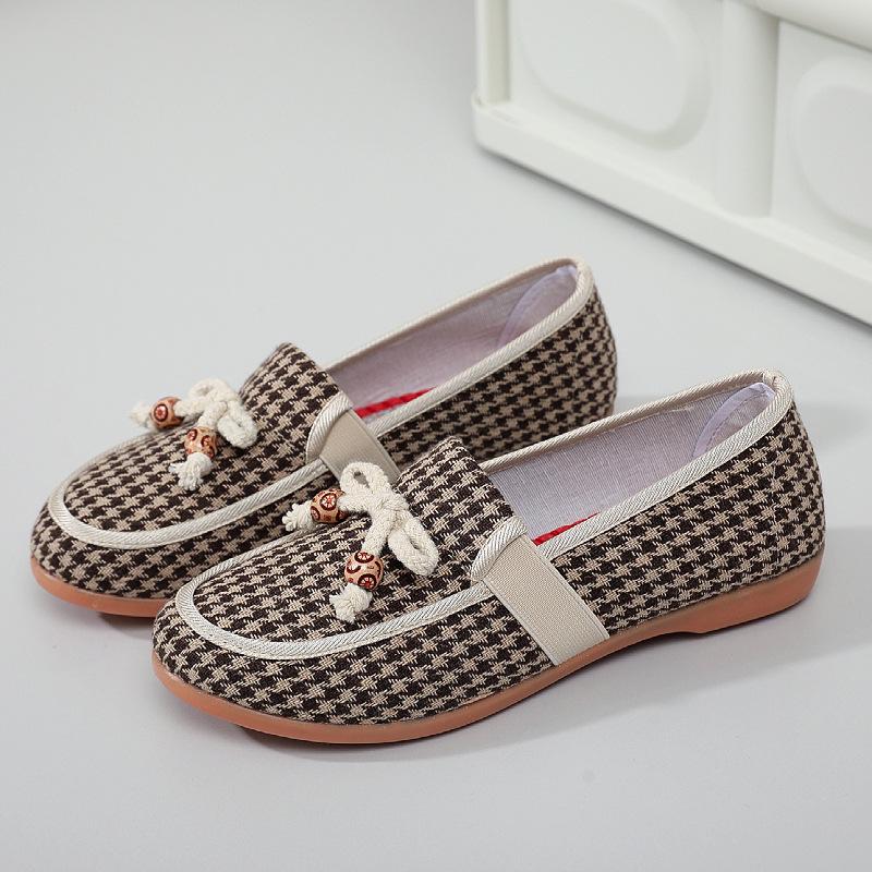 

Cloth shoes women s single shoes new beef tendon sole one pedal bow non-slip wear-resistant thin shoes 40