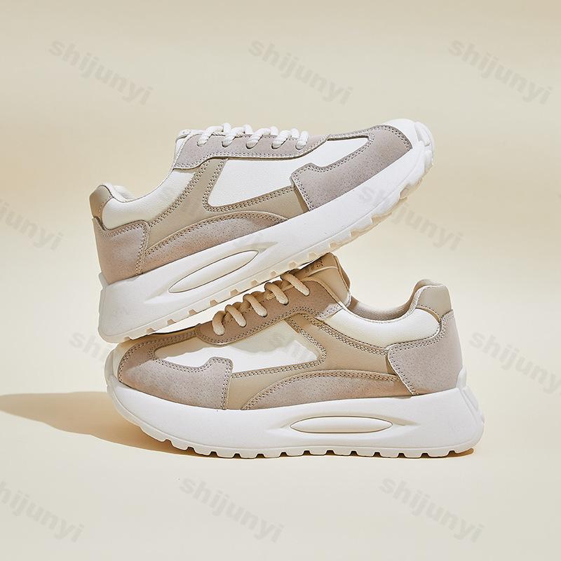 Fashion Women‘s Shoes 2025 Spring New Style Soft Soled Running Shoes Comfortable Non Slip Vulcanized Shoes Lace-up Casual Sneakers