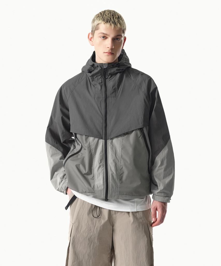 Musinsa Standard [City Leisure] Structured Block Windbreaker Jacket [Grey/Light Grey]